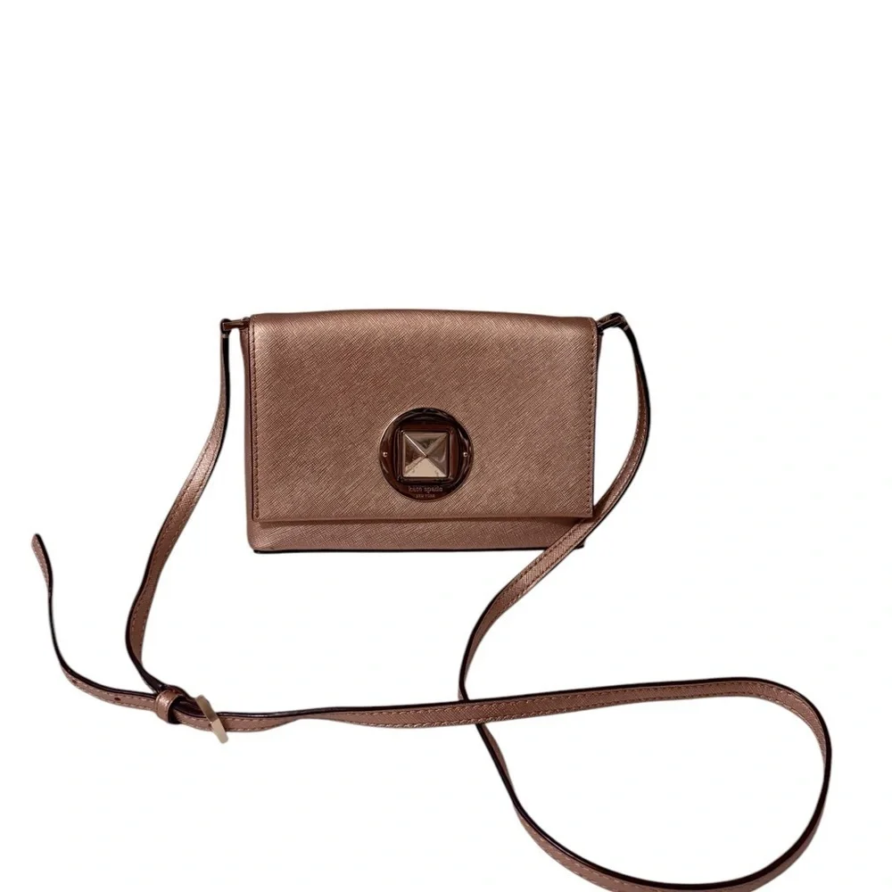Elegant Kate Spade Newbury Land  Rose Gold Leather Cross Body Bag